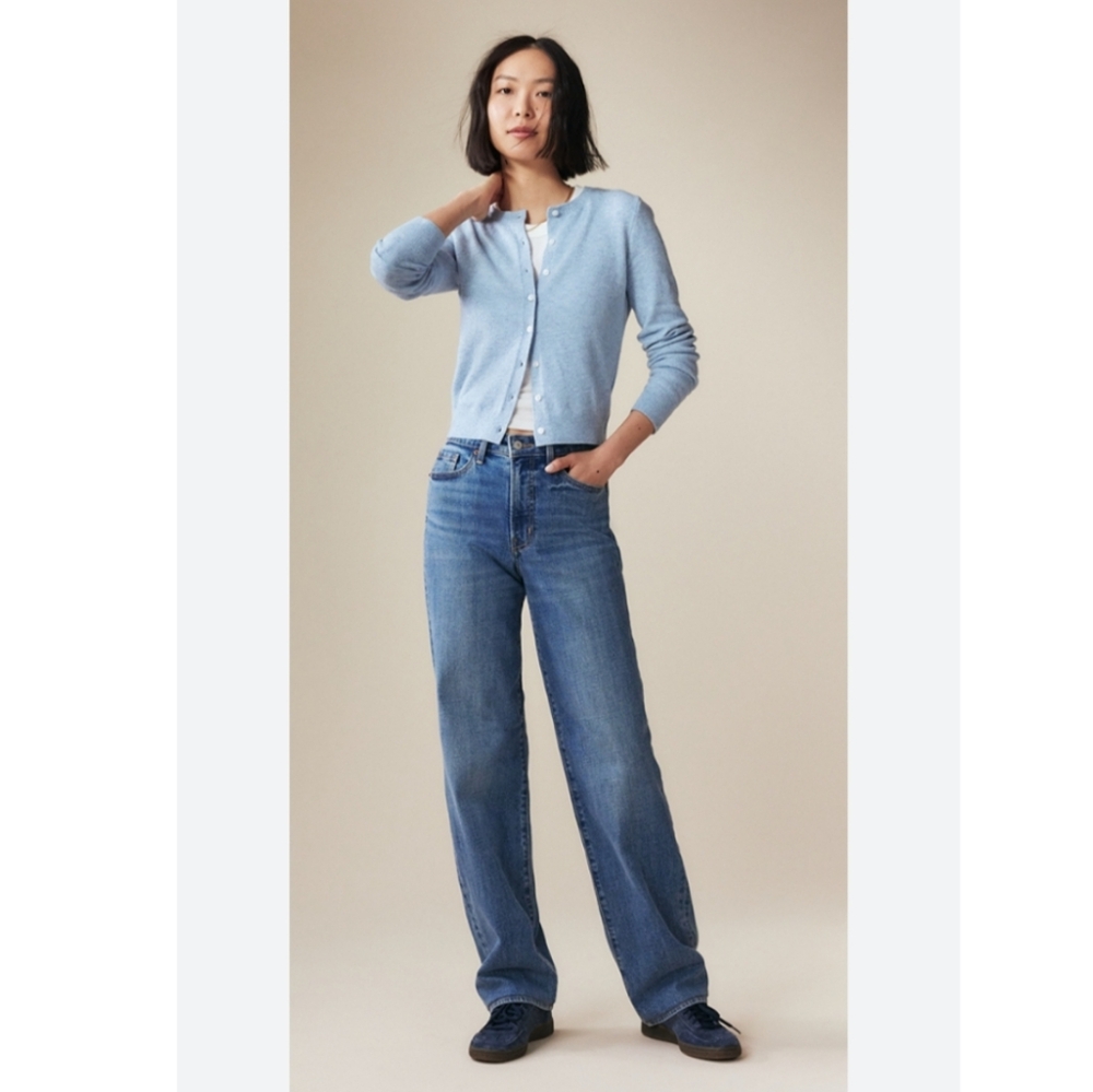 Old Navy Wow Loose Wide Leg High Rise Denim Jeans